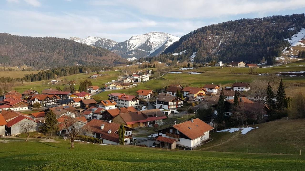 Fewo Allgaeuzeit Mit Wlan Oberstaufen Steibis Esterno foto
