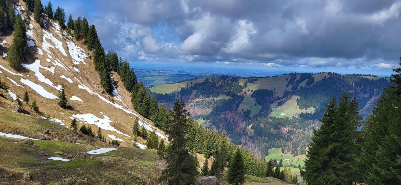 Fewo Allgaeuzeit Mit Wlan Oberstaufen Steibis Esterno foto
